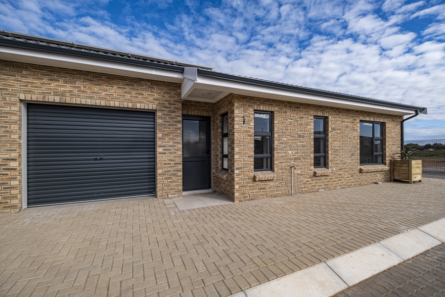 1 Bedroom Property for Sale in C Place Eastern Cape